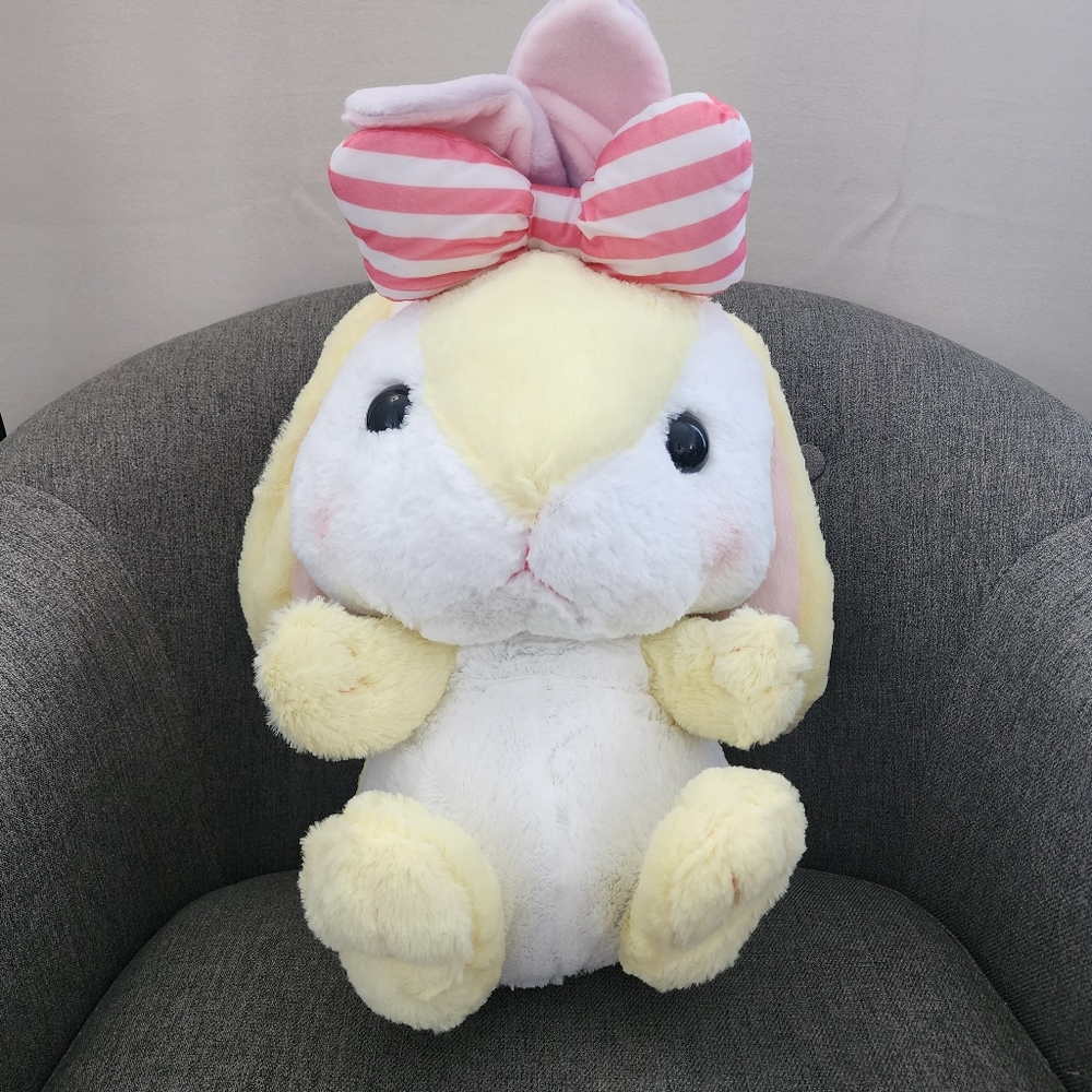 Large Yellow Pote Usa Loppy Plushie